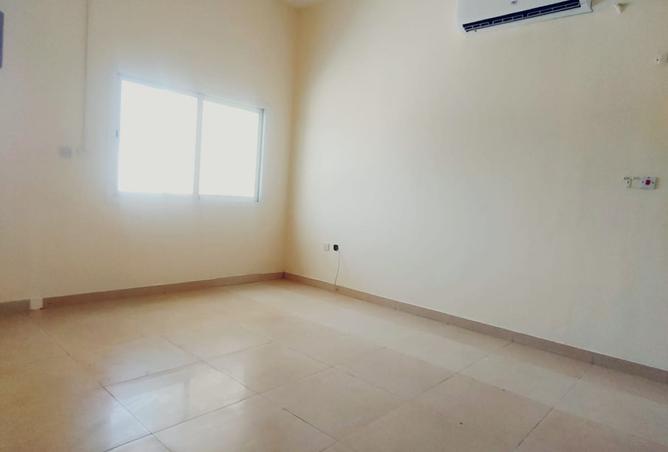 1006240 - Property Image 2