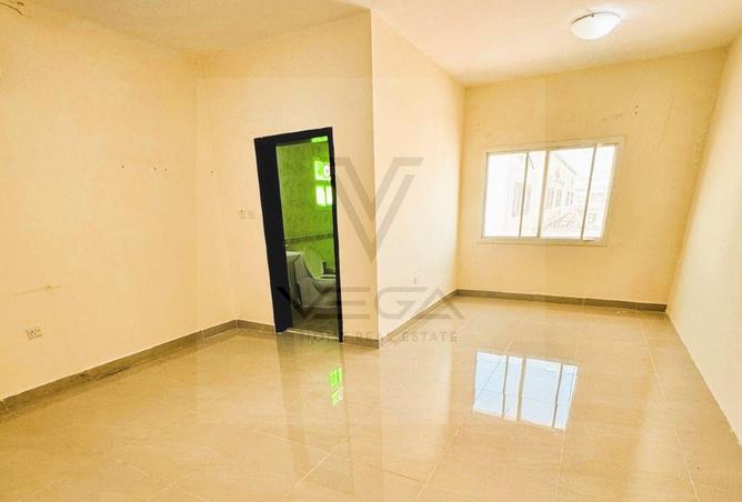 1005387 - Property Image 3