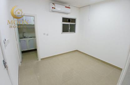 Apartment - Studio - 1 Bathroom for rent in Najma Street - Najma - Doha