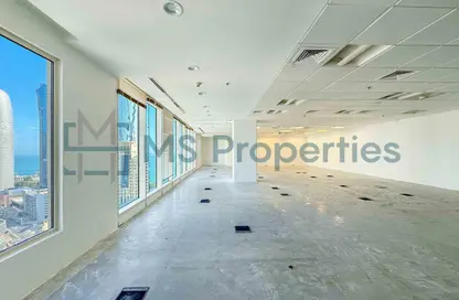 Office Space - Studio - 2 Bathrooms for rent in West Bay - West Bay - Doha