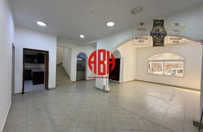 Villa - 3 - 4 for rent in Bab Al Rayyan - Muraikh - AlMuraikh - Doha