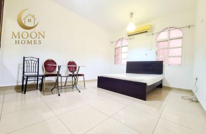 Apartment - Studio - 1 for rent in Old Salata - Salata - Doha Apartment - Studio - 1 for rent in Old Salata - Salata - Doha