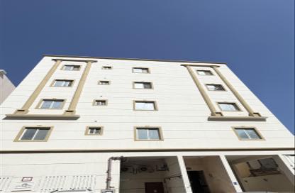 Apartment - 3 Bedrooms - 3 Bathrooms for rent in Al Nasr - Doha