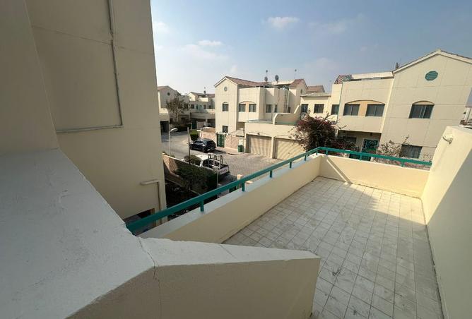 983899 - Property Image 3