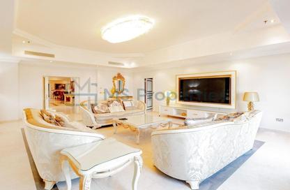 Apartment - 5 Bedrooms - 7 Bathrooms for sale in West Porto Drive - Porto Arabia - The Pearl Island - Doha