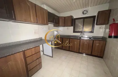 Apartment - 3 Bedrooms - 2 Bathrooms for rent in Madinat Khalifa South - Madinat Khalifa - Doha