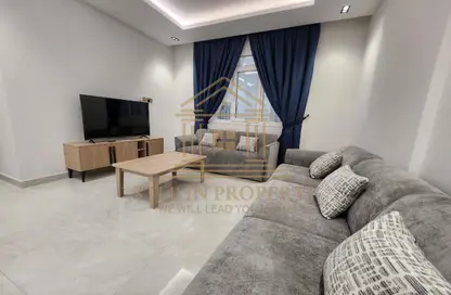 Apartment - 2 Bedrooms - 3 Bathrooms for rent in Muntazah 70 - Al Muntazah - Doha