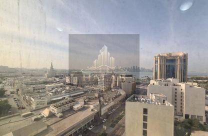 Apartment - 3 Bedrooms - 2 Bathrooms for rent in Al Salam Tower - Corniche Road - Corniche Road - Doha