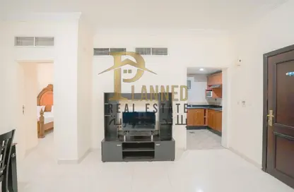 Apartment - 3 Bedrooms - 3 Bathrooms for rent in Al Mansoura - Doha