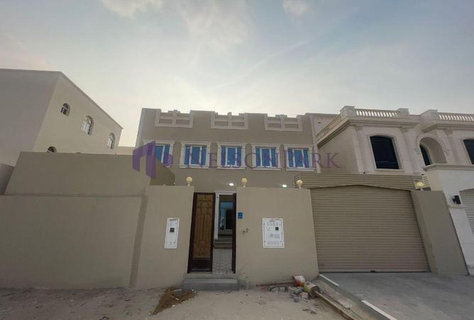 54101917 - Property Image 2