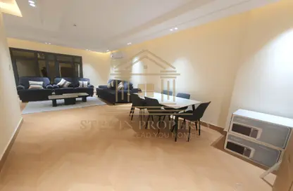 Apartment - 2 Bedrooms - 3 Bathrooms for rent in Al Sadd Road - Al Sadd - Doha