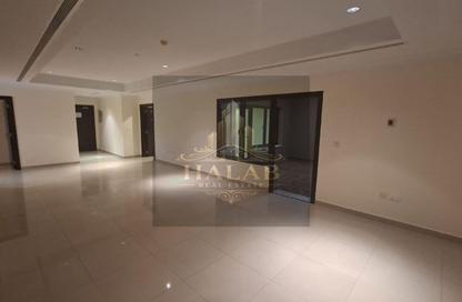 Apartment - 2 Bedrooms - 1 Bathroom for rent in One Porto Arabia - Porto Arabia - The Pearl Island - Doha