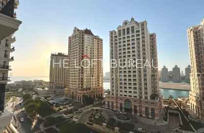 Apartment - 2 Bedrooms - 3 Bathrooms for sale in Floresta Gardens - Floresta Gardens - The Pearl Island - Doha