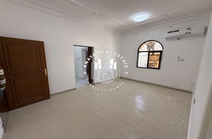Villa - 1 Bedroom - 1 Bathroom for rent in Wadi Al Markh - Muraikh - AlMuraikh - Doha