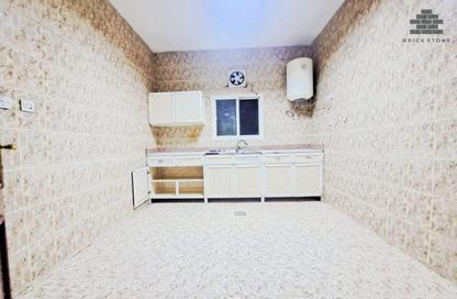 Apartment - 3 Bedrooms - 3 Bathrooms for rent in Al Nasr Street - Al Nasr - Doha