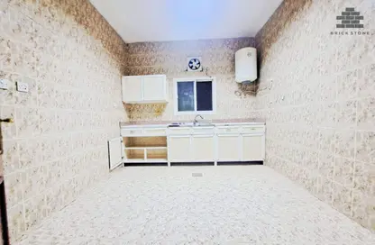 Apartment - 3 Bedrooms - 3 Bathrooms for rent in Al Nasr Street - Al Nasr - Doha