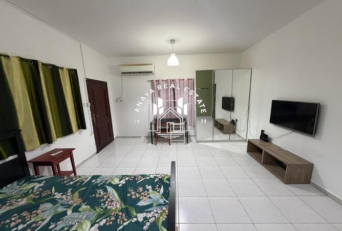 55683602 - Property Main Image