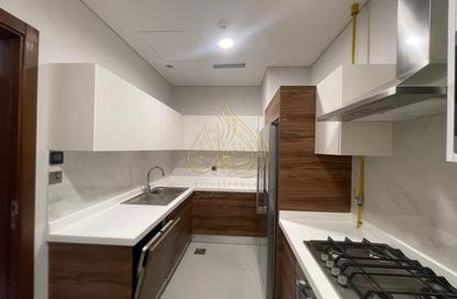 Apartment - 1 Bedroom - 2 Bathrooms for rent in Lusail Marina Heights - Marina District - Lusail