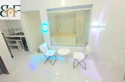 Apartment - Studio - 1 Bathroom for rent in Umm Ghwailina Comm - Umm Ghuwalina - Umm Ghuwailina - Doha