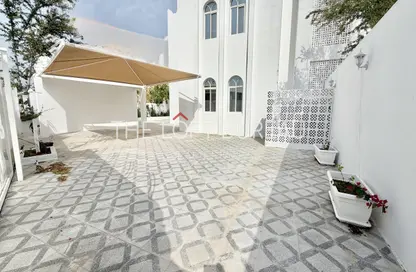 فيلا - 5 غرف نوم - 6 حمامات للايجار في فلل واست باي لاغون - وست باي لاجون - بحيرة وست لاجون - الدوحة
