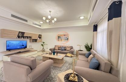 Villa - 3 Bedrooms - 4 Bathrooms for rent in Wadi Al Markh - Muraikh - AlMuraikh - Doha