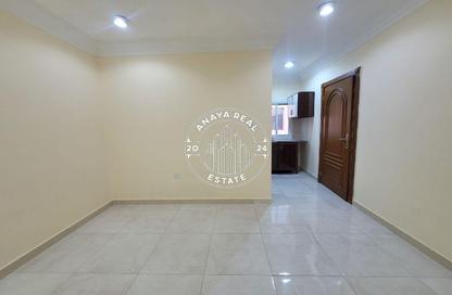 Penthouse - Studio - 1 Bathroom for rent in Al Thumama - Al Thumama - Doha Penthouse - Studio - 1 Bathroom for rent in Al Thumama - Al Thumama - Doha