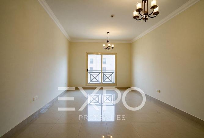 61280774 - Property Main Image