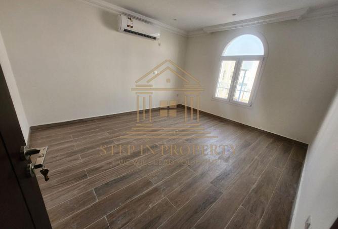 54298744 - صورة العقار 3