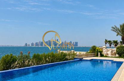 Villa - 5 - 6 for rent in Hilton Doha The Pearl Residences - Abraj Quartiers - The Pearl Island - Doha