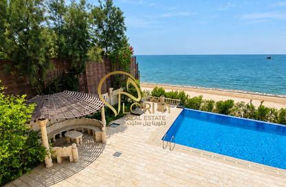 Villa - 5 - 6 for rent in Hilton Doha The Pearl Residences - Abraj Quartiers - The Pearl Island - Doha