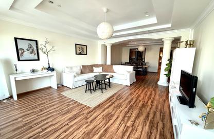 Townhouse - 2 Bedrooms - 3 Bathrooms for rent in Porto Arabia Townhouses - Porto Arabia - The Pearl Island - Doha