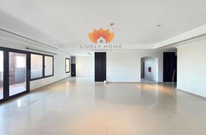 Apartment - 3 Bedrooms - 4 Bathrooms for rent in Porto Arabia Townhouses - Porto Arabia - The Pearl Island - Doha Apartment - 3 Bedrooms - 4 Bathrooms for rent in Porto Arabia Townhouses - Porto Arabia - The Pearl Island - Doha