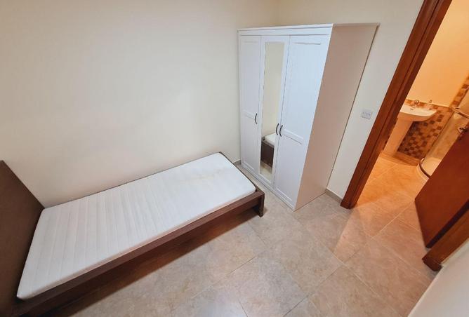 51334807 - Property Image 3