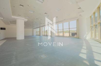 Office Space - Studio - 2 Bathrooms for rent in Corniche Road - Corniche Road - Doha