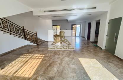 Compound - 5 Bedrooms - 5 Bathrooms for rent in Mamoura 18 - Al Maamoura - Doha