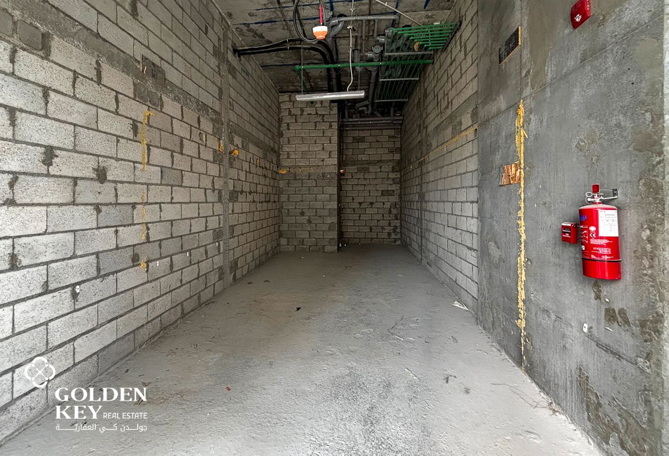 High-Exposure Commercial Space | 3 Months Free