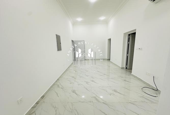 55200064 - Property Image 3