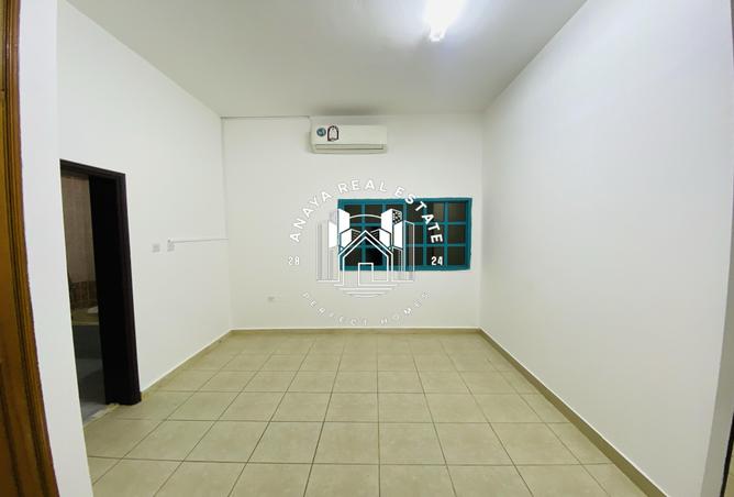 52365801 - Property Image 3