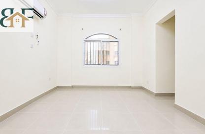 Apartment - 3 - 3 for rent in Al Mansoura - Al Mansoura - Doha Apartment - 3 - 3 for rent in Al Mansoura - Al Mansoura - Doha