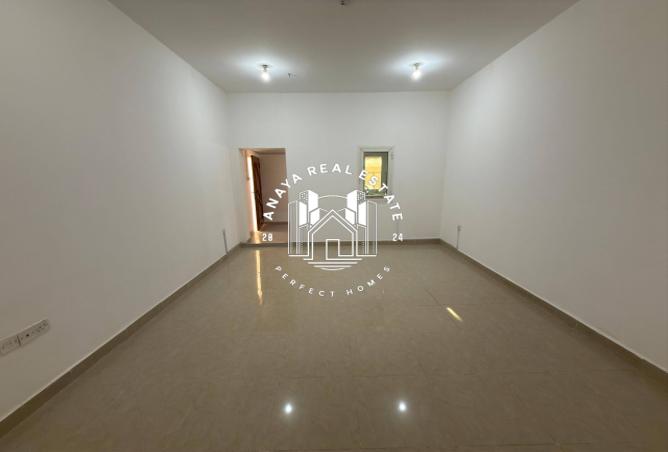 1012683 - Property Image 2