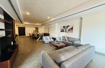 Apartment - 1 Bedroom - 2 Bathrooms for rent in One Porto Arabia - Porto Arabia - The Pearl Island - Doha