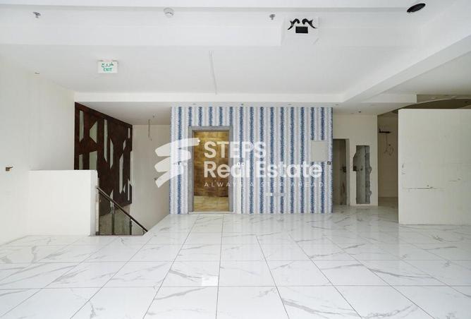 53144537 - Property Image 3