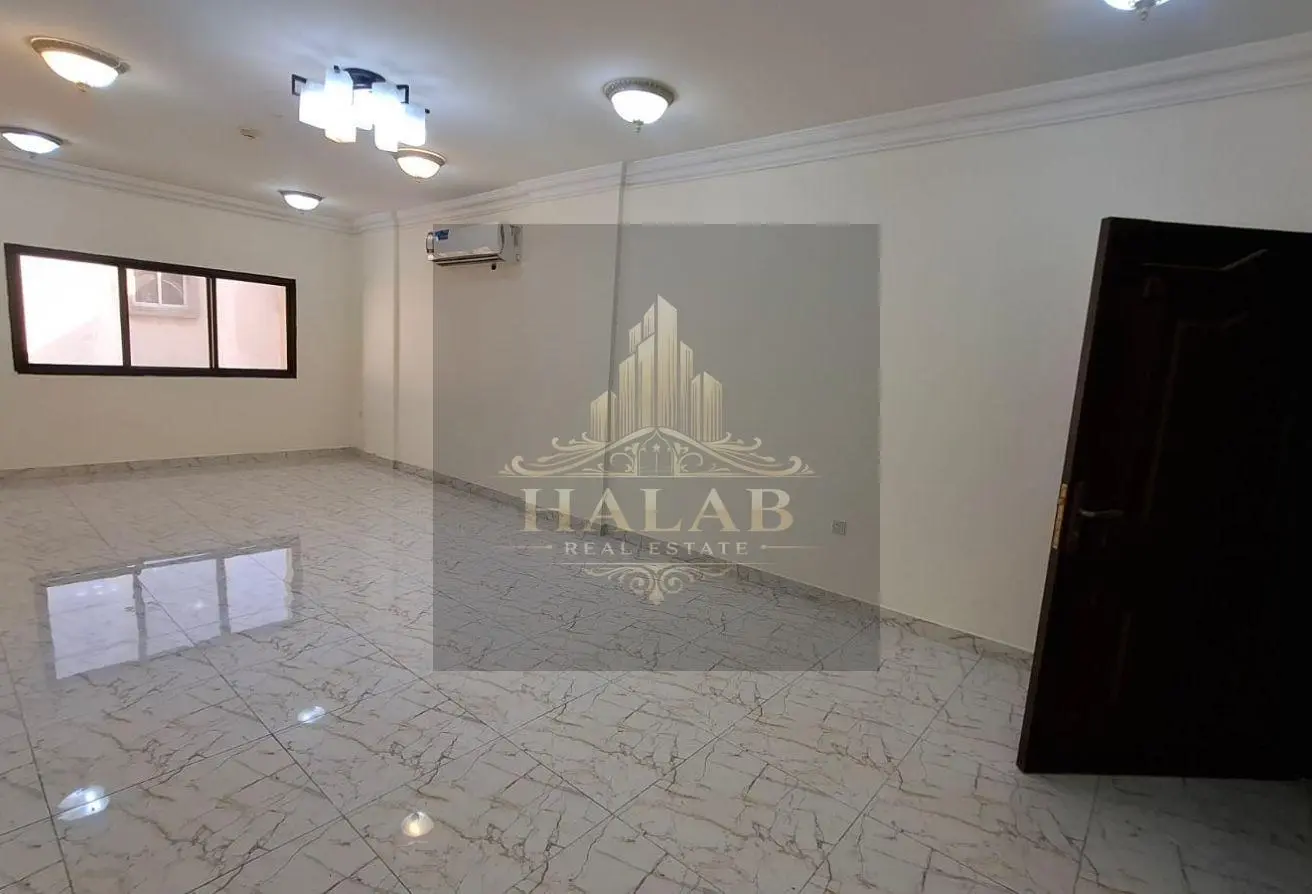 1004446 - Property Main Image