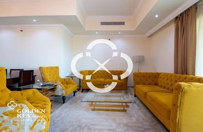 Apartment - 1 Bedroom - 2 Bathrooms for sale in West Porto Drive - Porto Arabia - The Pearl Island - Doha