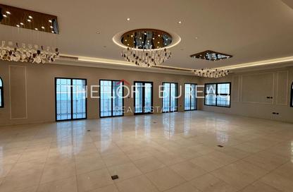 Villa - 5 - 6 for sale in La Plage South - La Plage - The Pearl Island - Doha Villa - 5 - 6 for sale in La Plage South - La Plage - The Pearl Island - Doha