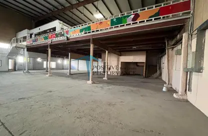Warehouse - Studio - 1 Bathroom for rent in Industrial Area 3 - Industrial Area - Industrial Area - Doha