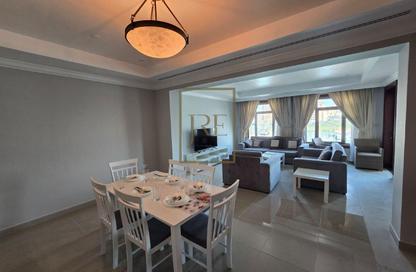 Townhouse - 1 Bedroom - 2 Bathrooms for rent in Porto Arabia Townhouses - Porto Arabia - The Pearl Island - Doha