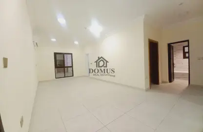 Apartment - 2 Bedrooms - 2 Bathrooms for rent in Anas Street - Fereej Bin Mahmoud North - Fereej Bin Mahmoud - Doha