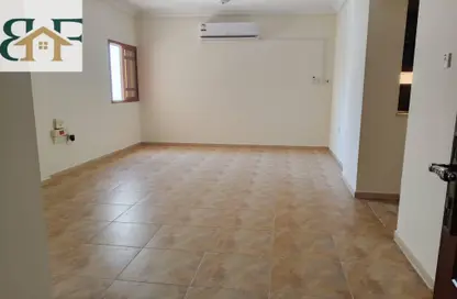 شقة - 2 غرف نوم - 3 حمامات للايجار في شارع المنتزه - المنتزه - الدوحة