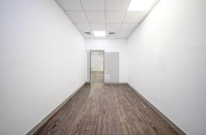 Office Space - Studio - 2 Bathrooms for rent in Al Mansoura - Al Mansoura - Doha
